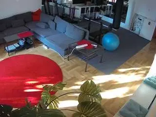 Camsoda Nude Webcam of voyeurcam-julmodels-living-2