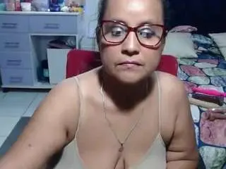 Camsoda Sex Chat of samy-mature
