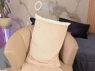 Camsoda Sex Chat of cosmic-brunette