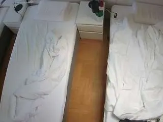 Camsoda Live Sex of voyeurcam-julmodels-bed-5