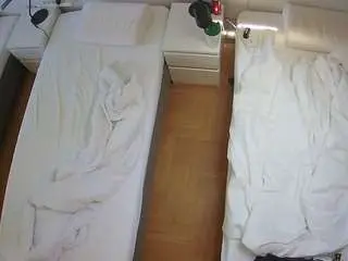 Camsoda Adult Webcams of voyeurcam-julmodels-bed-5
