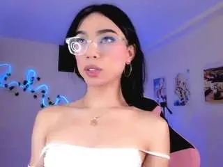 Camsoda Adult Video Chat of reashell01