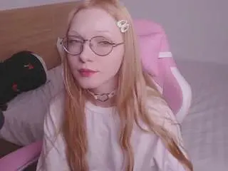Camsoda Free Porn Cam of cut1ecut1e