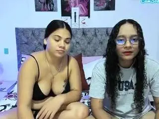 Camsoda Free Porn Cam of alexaa-evans