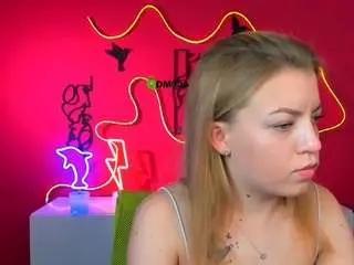 Camsoda Live Sex Cam of samanta-drive