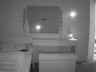 Camsoda Best Webcam of voyeurcam-julmodels-living-6