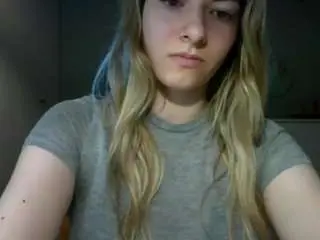 Camsoda Free Porn Cam of rosiejune