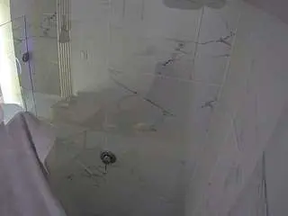 Camsoda Sex Chat of voyeurcam-casa-salsa-bathroom-11