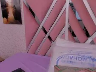 Camsoda Watch Live Sex Cams of sky-saenz