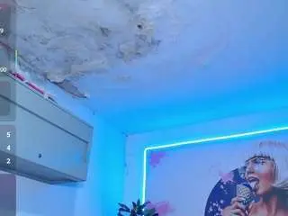 Camsoda Best Webcam of cristal-horny19