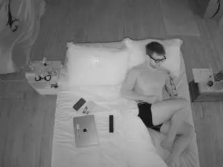 Camsoda Private Sex Chat of voyeurcam-celticiron-01
