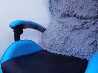 Camsoda Private Sex Chat of klylls-squirt