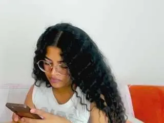 Camsoda Free Porn Cam of mohannah1