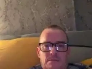 Camsoda Sex Cam of biggerbenny007