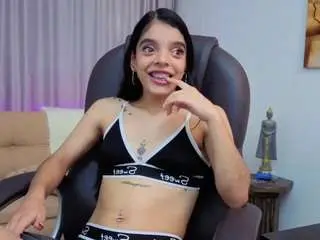 Camsoda Adult Webcam of thaliaa-parkerr
