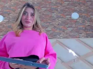 Camsoda Free Live Porn of lucy-davies