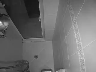 Camsoda Adult Webcams of voyeurcam-baileybase-shower