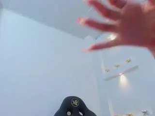Camsoda Watch Live Sex Cams of zenda-evans