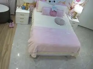Camsoda Free Live Porn of voyeurcam-casa-salsa-bedroom-6