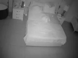 Camsoda Nude Webcam of voyeurcam-casa-salsa-bedroom-6