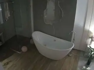 Camsoda Free Porn Cam of voyeurcam-casa-salsa-bathroom-5