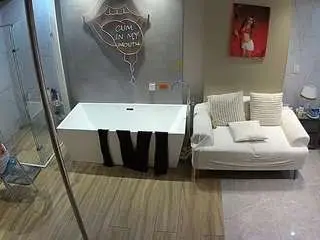 Camsoda Sex Chat of voyeurcam-casa-salsa-bathroom-3