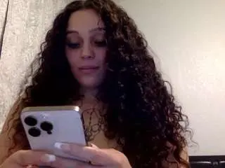 Camsoda Free Live Porn of sapphirestorm8