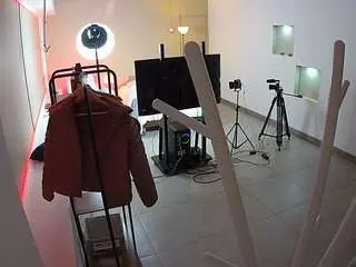 Camsoda Free Live Porn of voyeurcam-jb-room-1