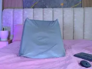 Camsoda Sex Chat of mia-scot