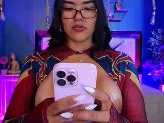 Camsoda Adult Webcam of lady-brownn