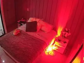Camsoda Adult Video Chat of voyeurcam-casa-salsa-bedroom-7