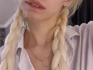 Camsoda Free Porn Cam of naomi-demio