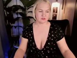 Camsoda Private Sex Chat of yolandakiss