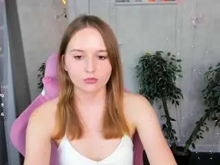 Camsoda Watch Live Sex Cams of emmaa-kimm