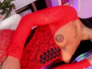 Camsoda Watch Live Sex Cams of sofia-waltonx1