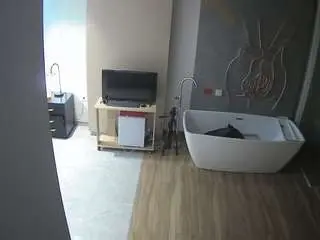 Camsoda Private Sex Chat of voyeurcam-casa-salsa-bathroom-4
