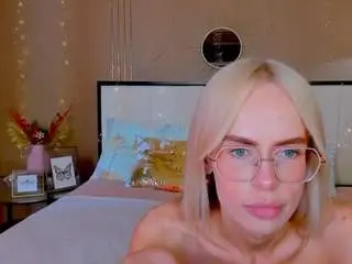 Camsoda Live Sex of bellatip
