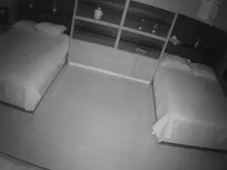Camsoda Live Porn of voyeurcam-casa-salsa-versus-room