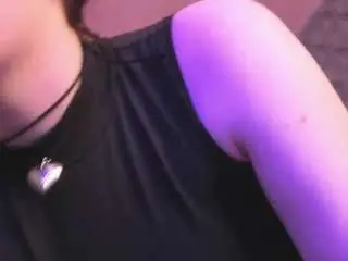 Camsoda Free Live Porn of emili-hols
