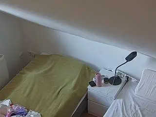 Camsoda Live Sex of voyeurcam-julmodels-bed-7