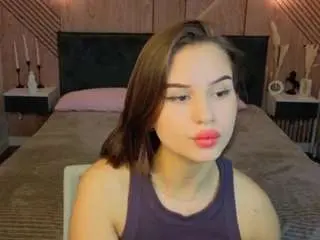 Camsoda Free Porn Cam of annie-kitss