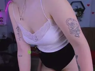 Camsoda Adult Webcams of cristin-kisses