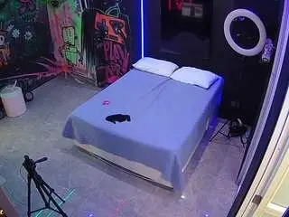 Camsoda Watch Live Sex Cams of voyeurcam-casa-salsa-disturbed