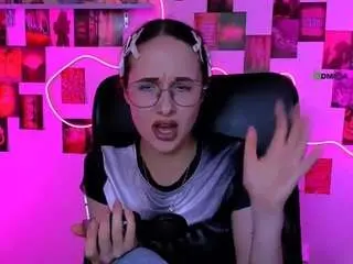 Camsoda Nude Webcam of amelia-sweetie1