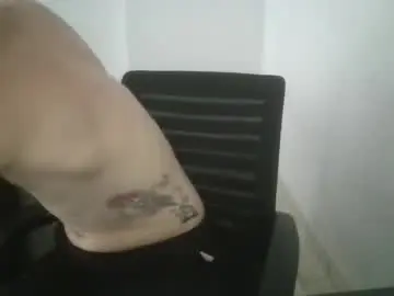 Chaturbate Live Sex Cam of axel__master