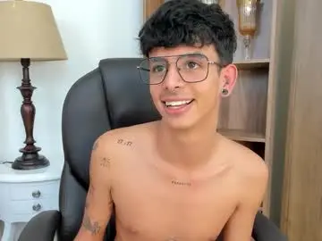 Chaturbate Private Sex Chat of andyxibrat