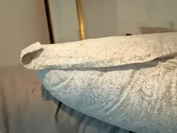 Chaturbate Live Sex of chillwithcamii