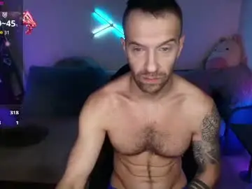 Chaturbate Live Sex Cam of ilyafriend
