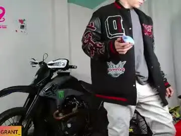 Chaturbate Live Sex of ash_wingrant