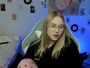 Chaturbate Live Sex of cherriebetances